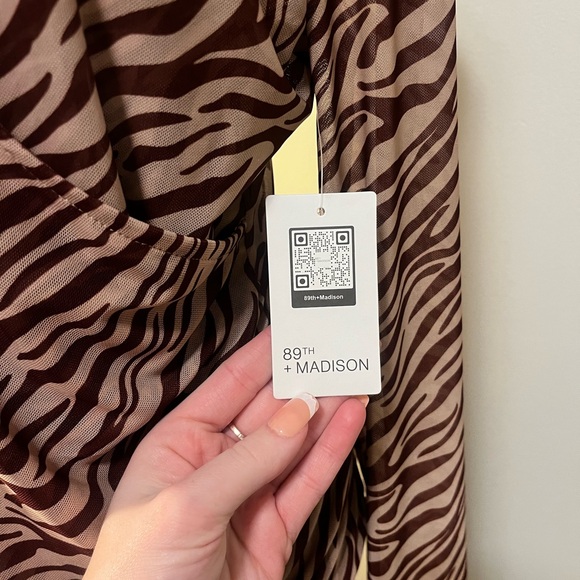 NWT 89th + Madison Zebra Print Wrap Top (Size M) - Picture 3 of 6